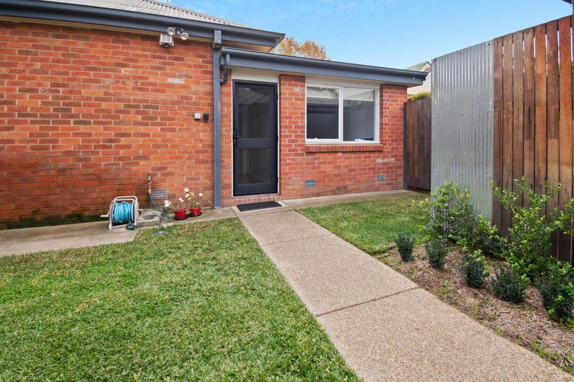 The Hideaway - Charming Cottage, Entertaining Area Wagga Wagga Exterior foto